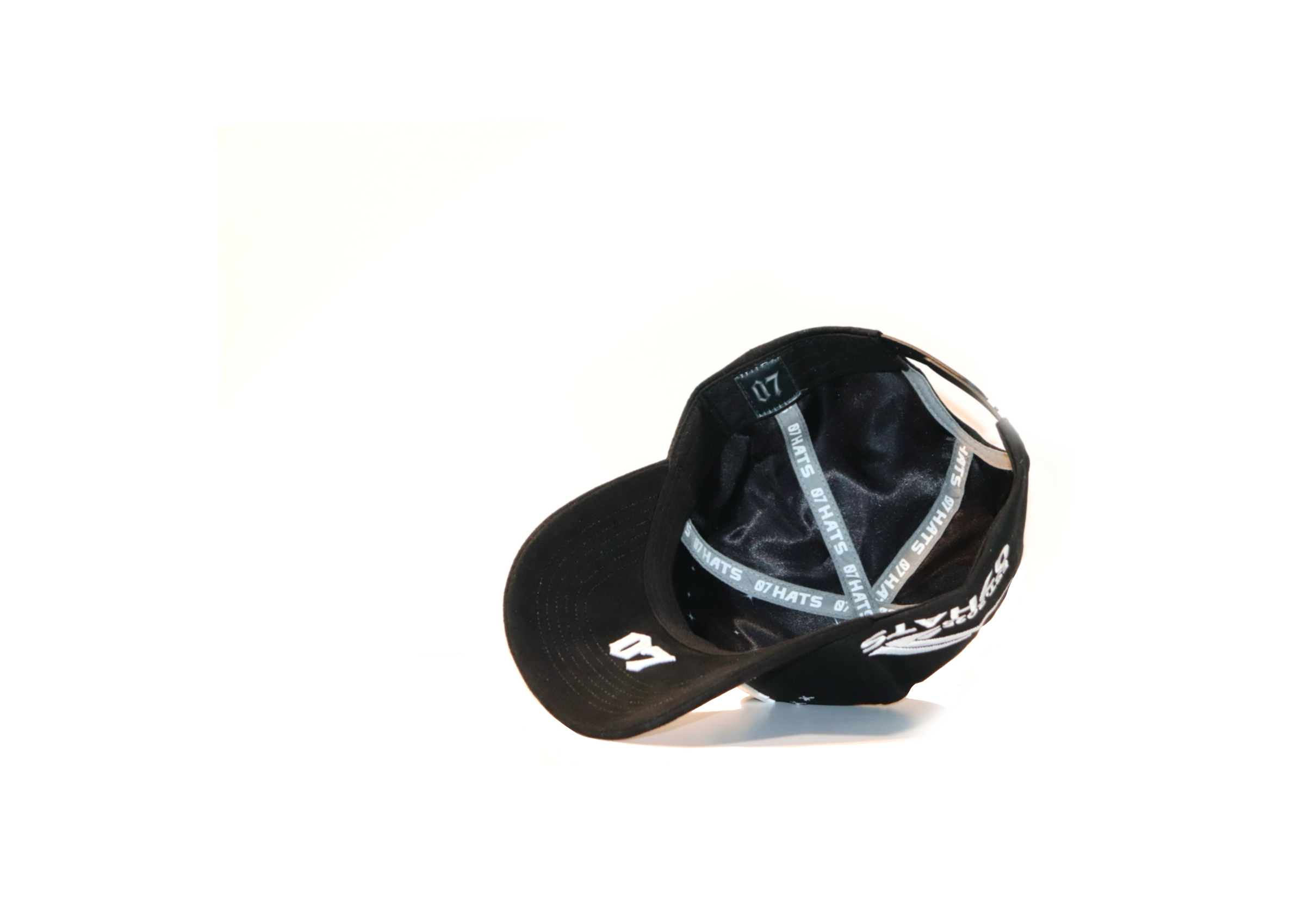 07 Hats "The World Is Yours"